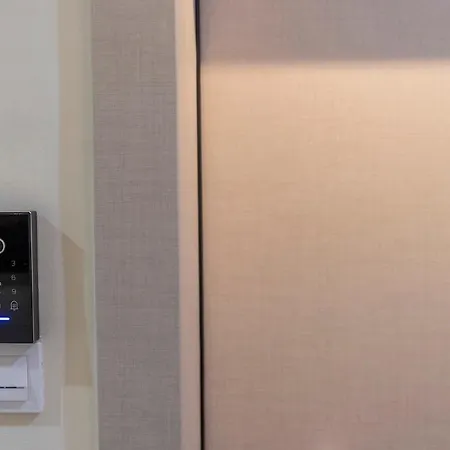 G&j Minimal House Apartament