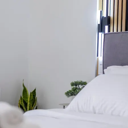 Apartament G&j Minimal House