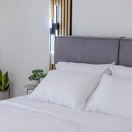 Apartament G&j Minimal House *