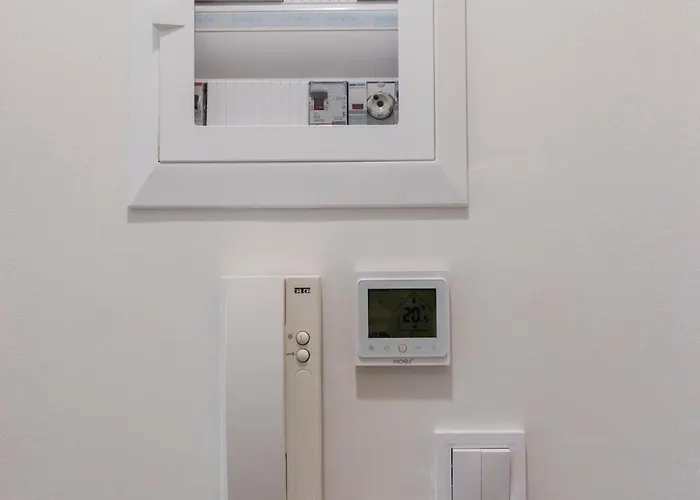 G&j Minimal House Tríkala